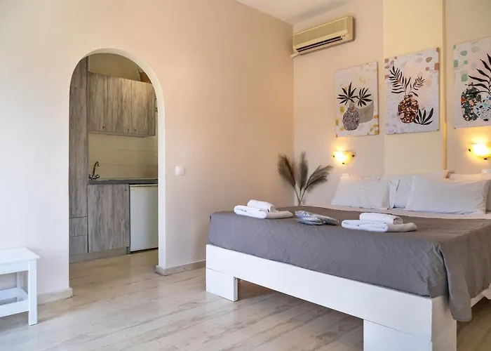 Spiros Athinaios Apartment's *