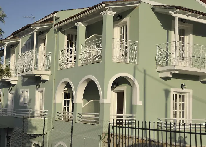 Spiros Athinaios Apartment's *